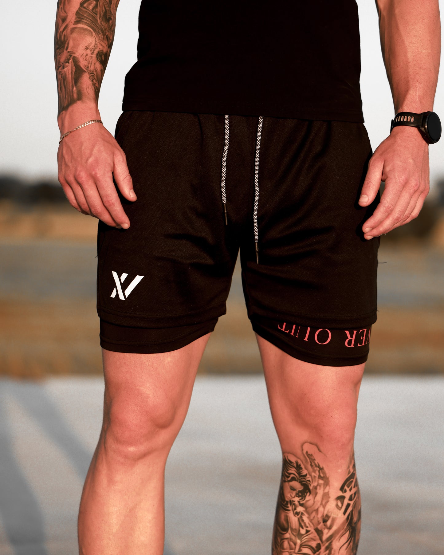NEVER QUIT - ATHLETIC SHORTS (BLACK)