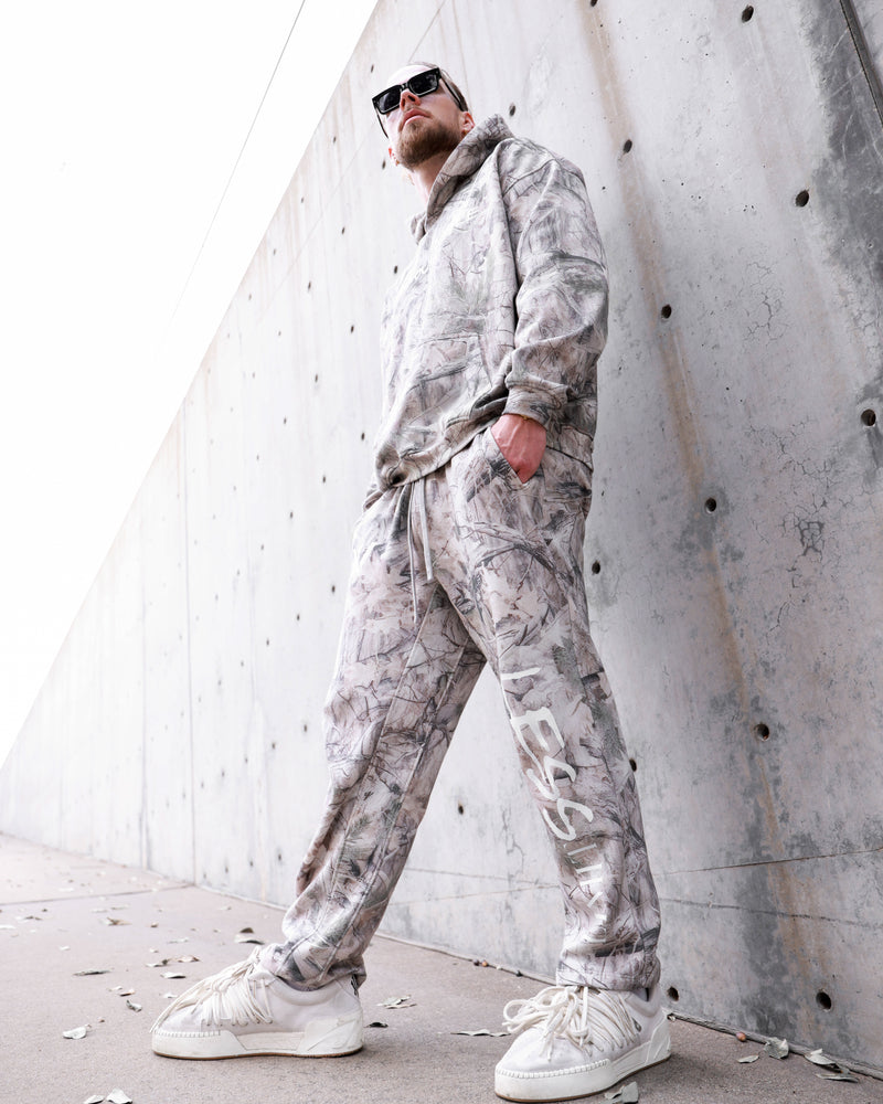 CAMO SWEATPANTS